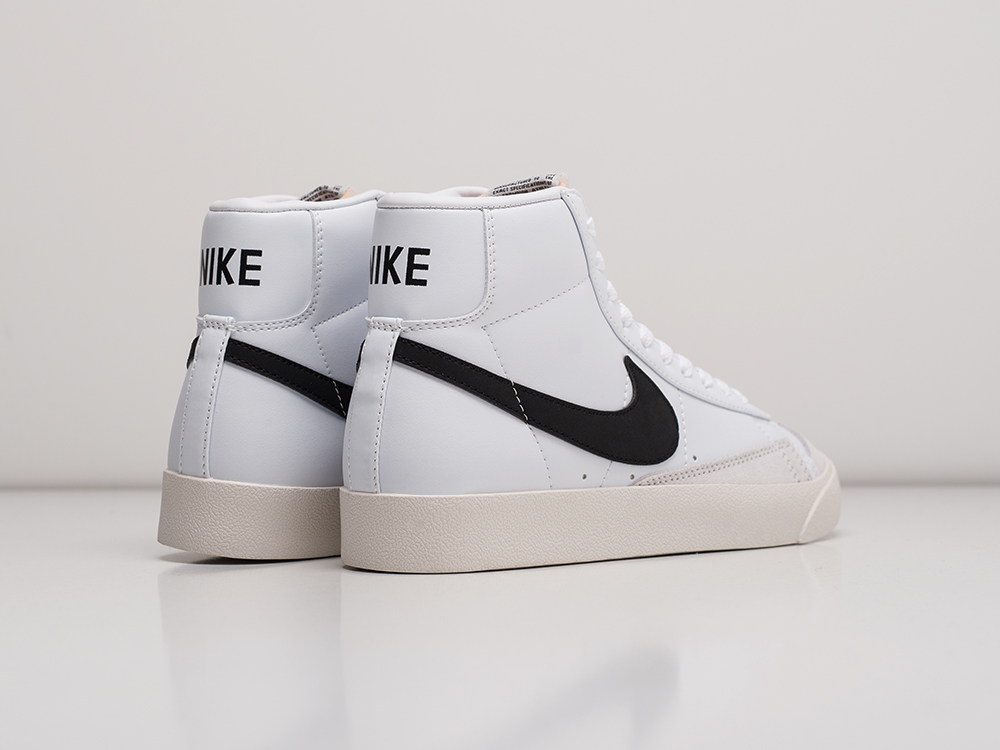 Кроссовки Nike Blazer Mid 77