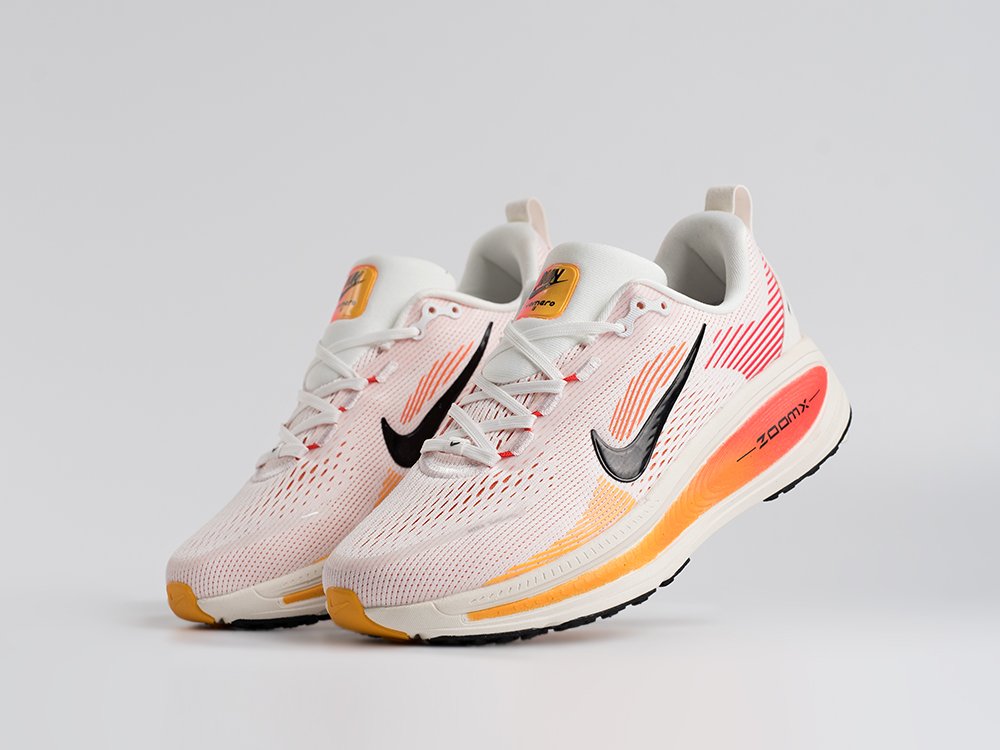 Кроссовки Nike Vomero 18