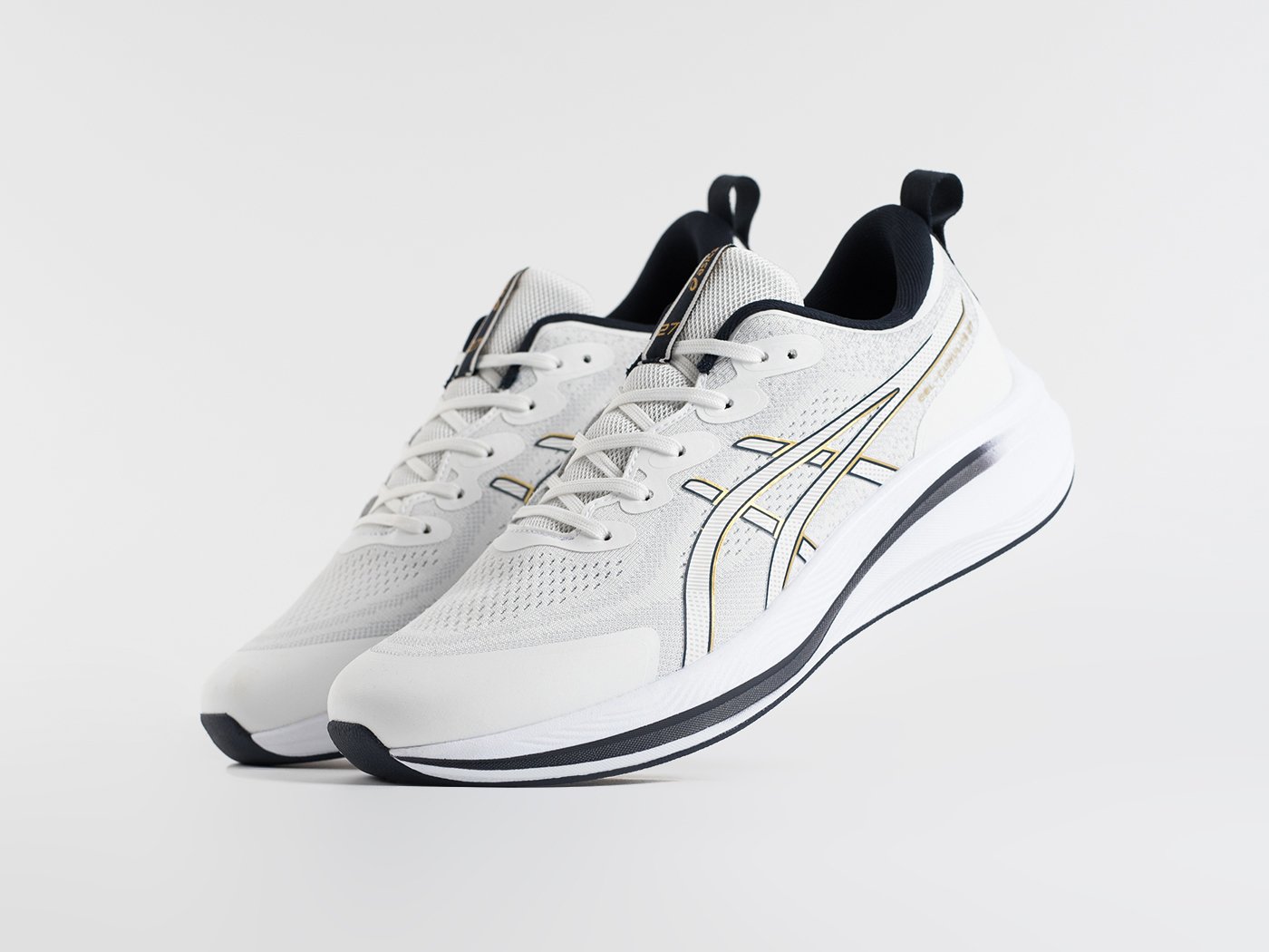 Кроссовки Asics