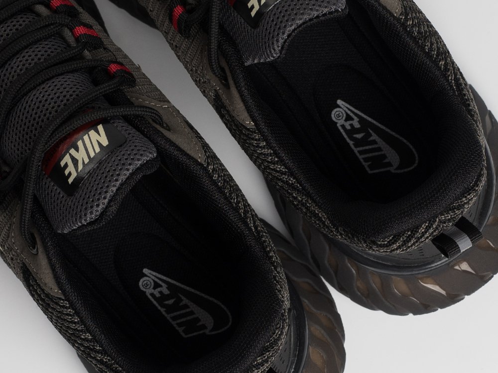 Кроссовки Nike