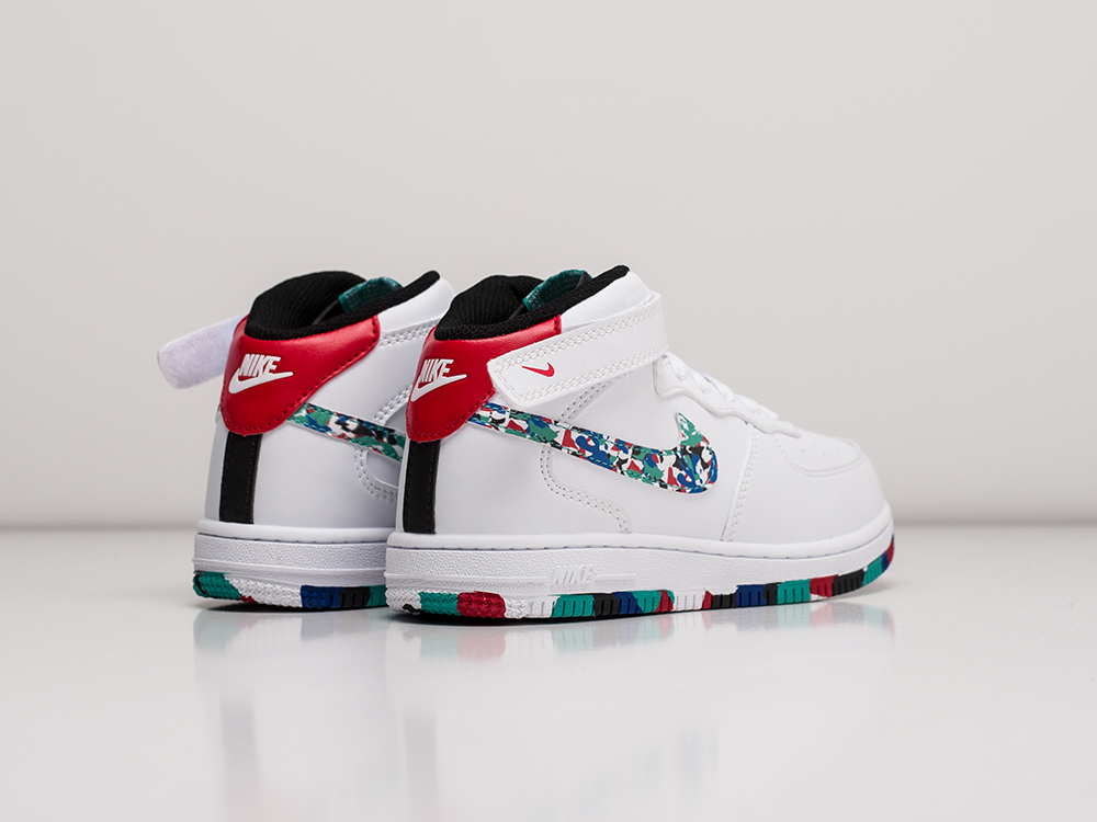 Кроссовки Nike Air Force 1 Mid