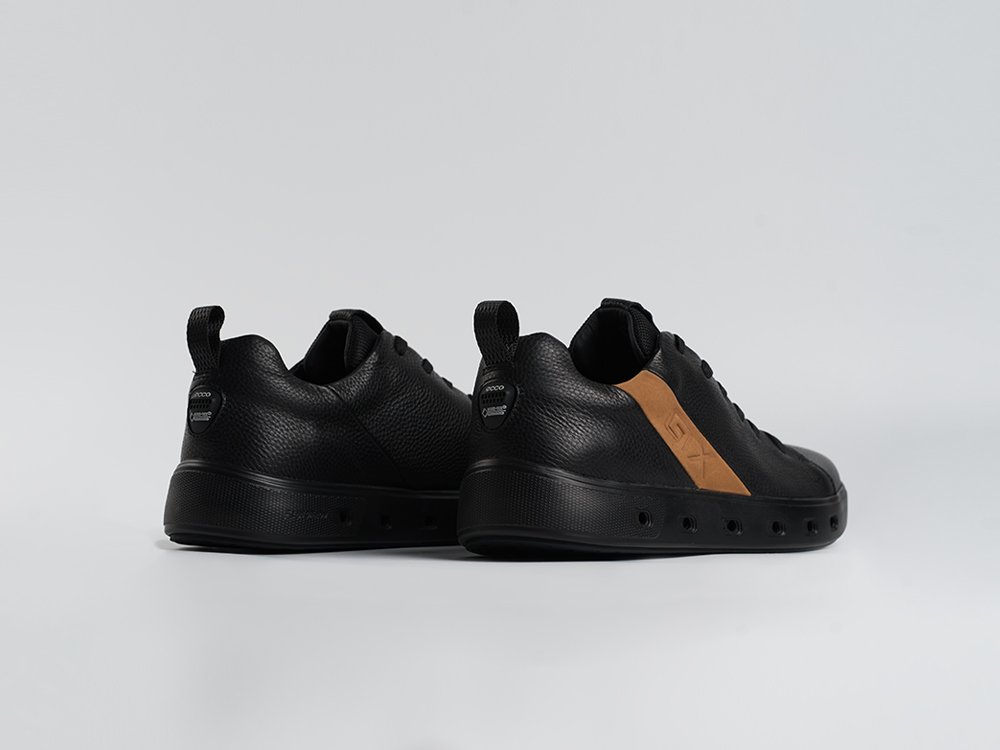 Кроссовки Ecco Biom