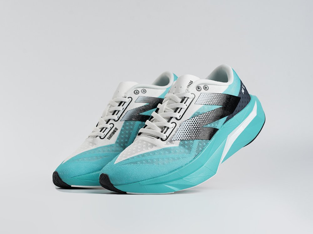 Кроссовки New Balance FuelCell Rebel V4