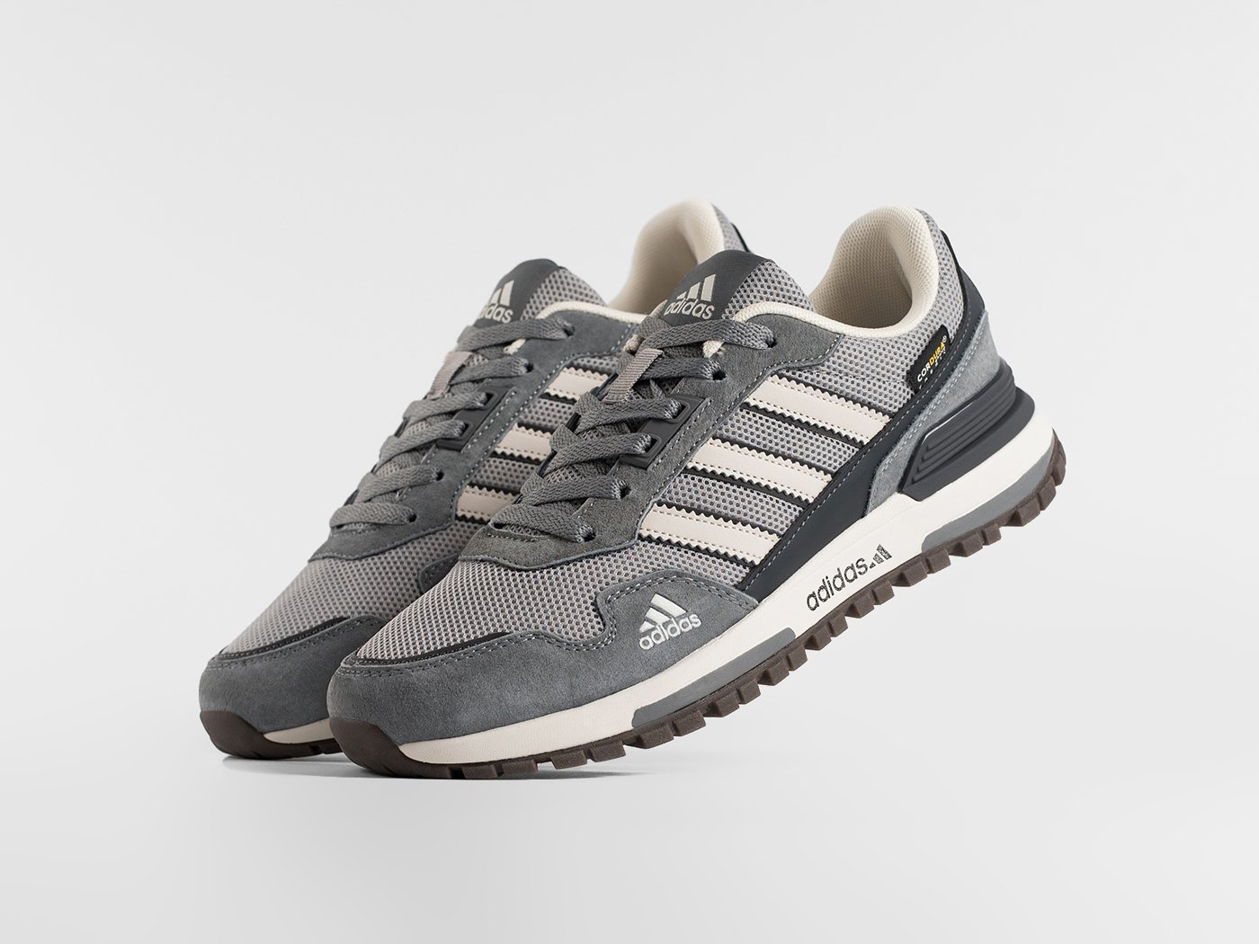 Кроссовки Adidas