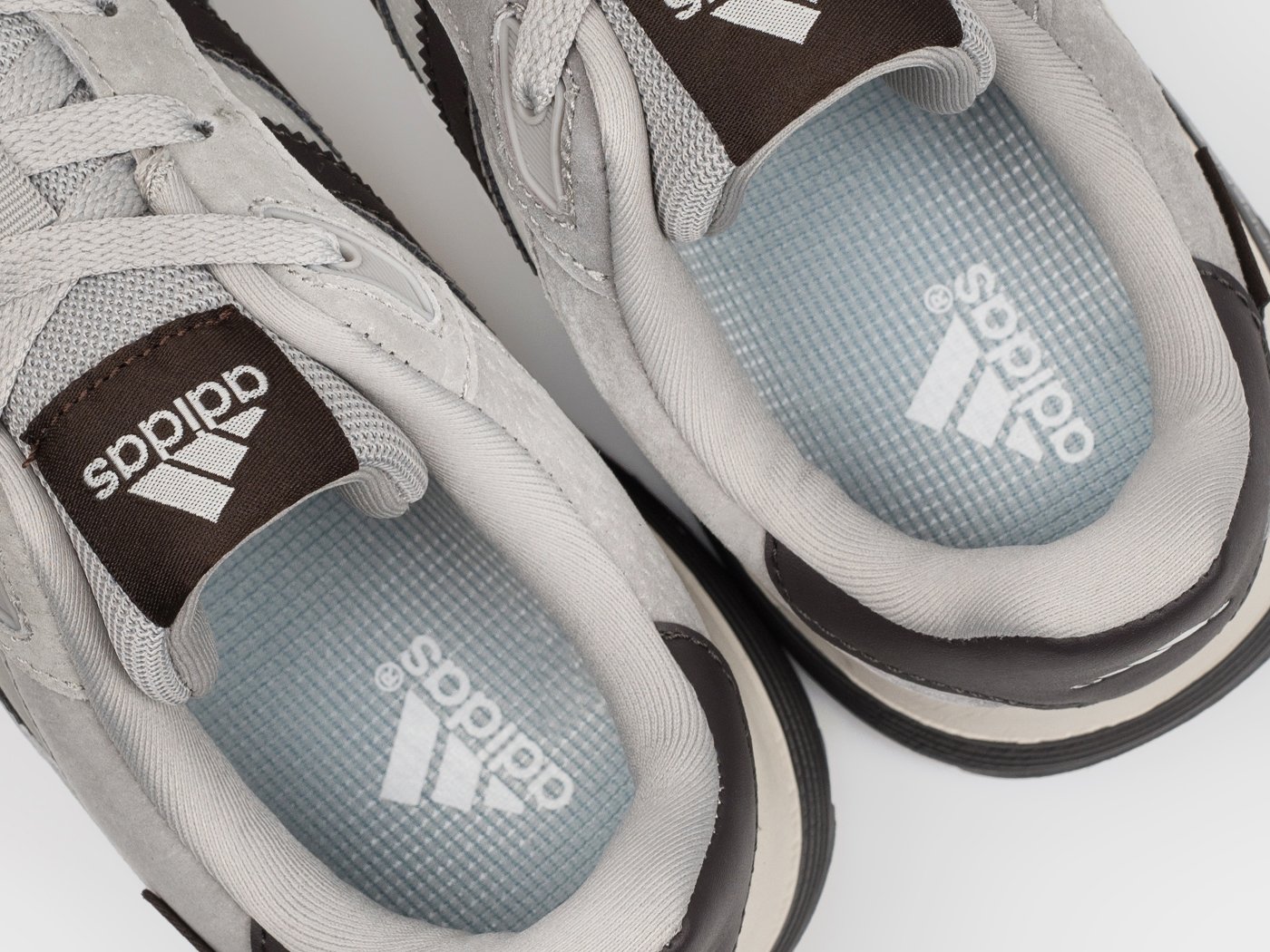 Кроссовки Adidas