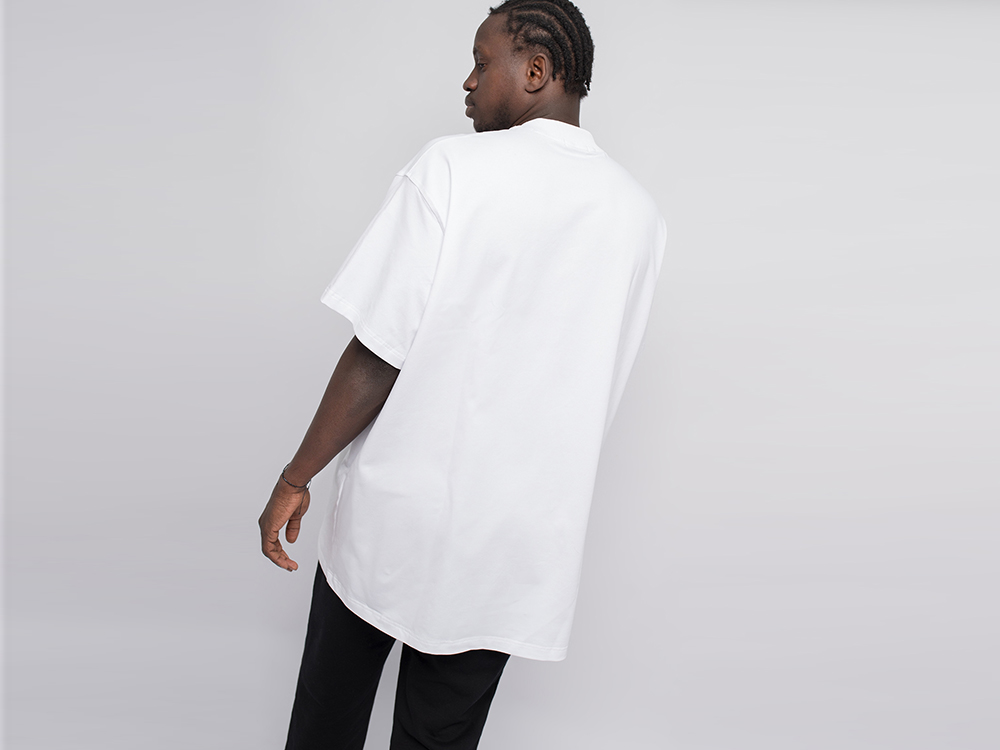 Футболка TO YOU