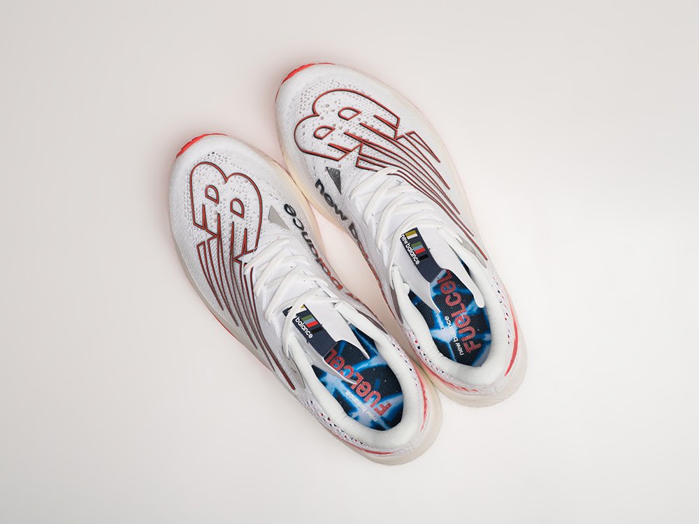 Кроссовки New Balance FuelCell RC Elite v2