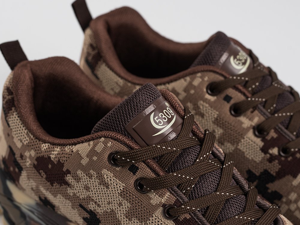 Кроссовки ONE