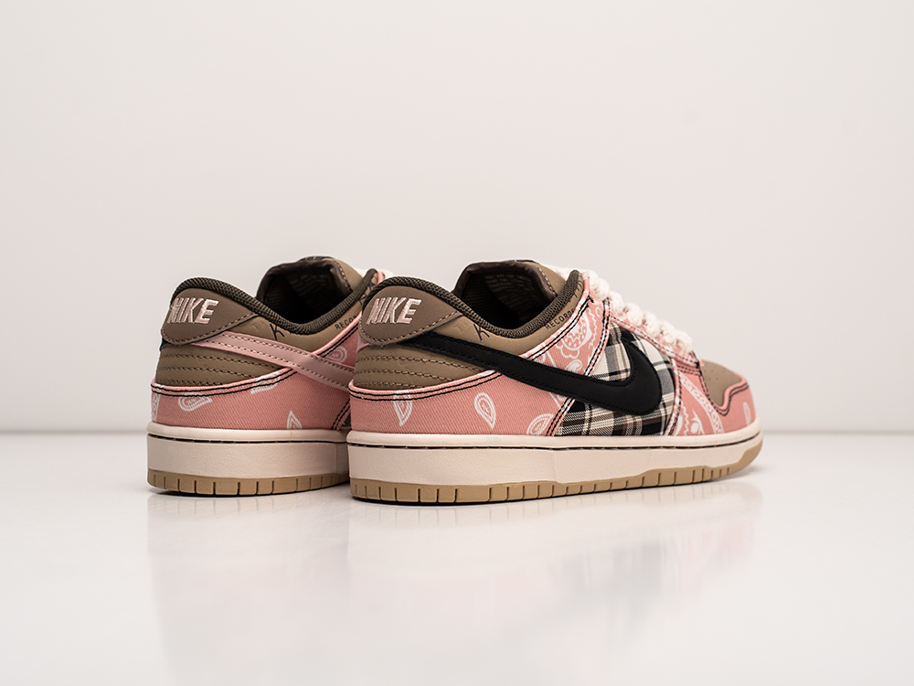 Кроссовки Nike SB Dunk Low  x Travis Scott