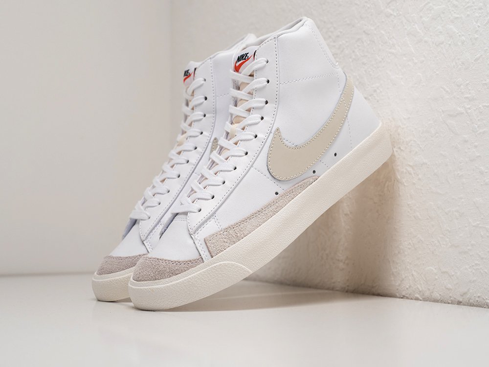Кроссовки Nike Blazer Mid 77