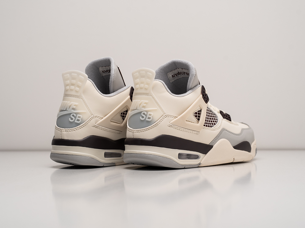 Кроссовки Nike Air Jordan 4 Retro