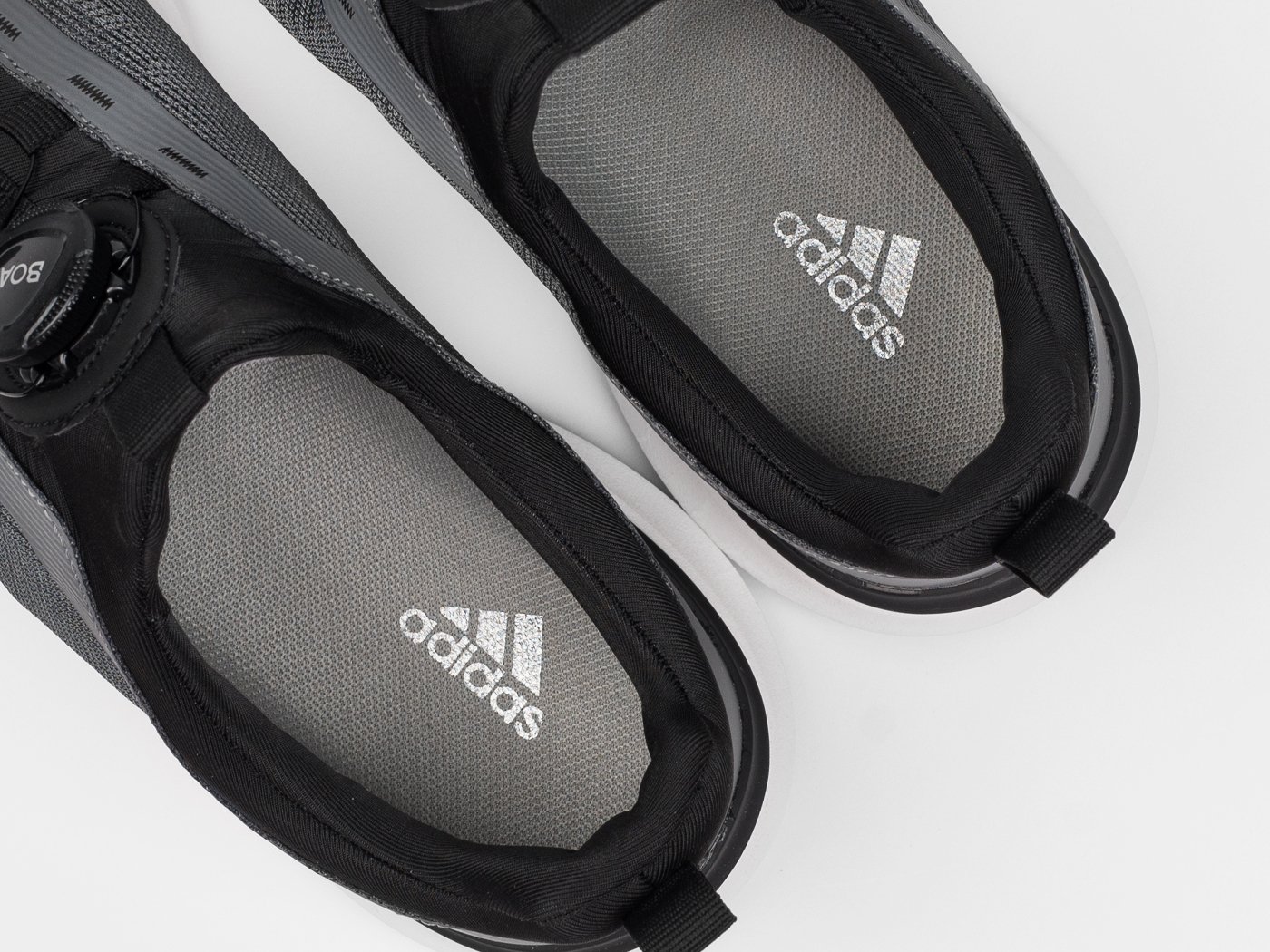 Кроссовки Adidas