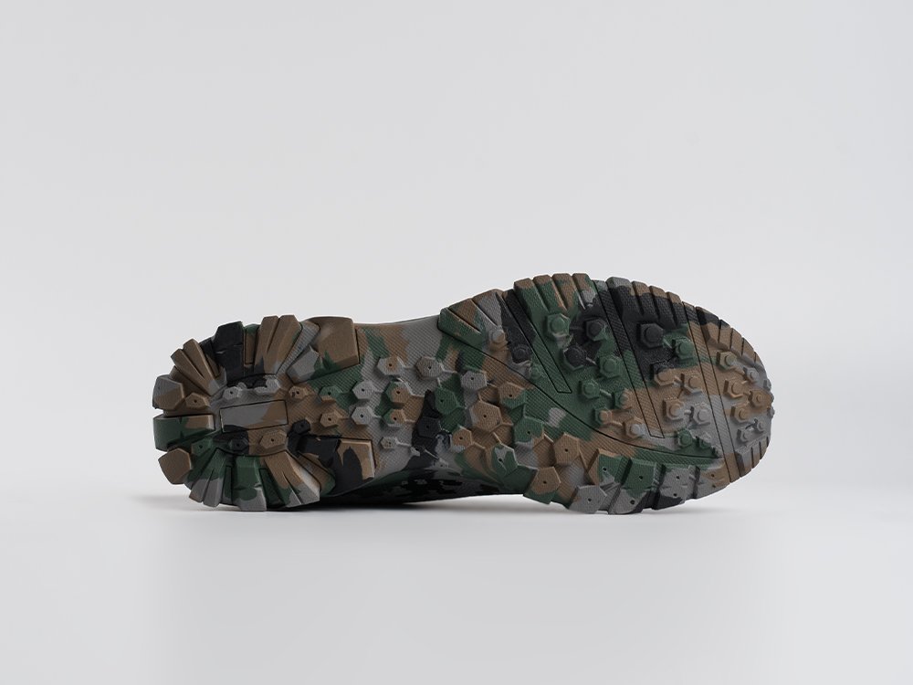 Кроссовки ONE