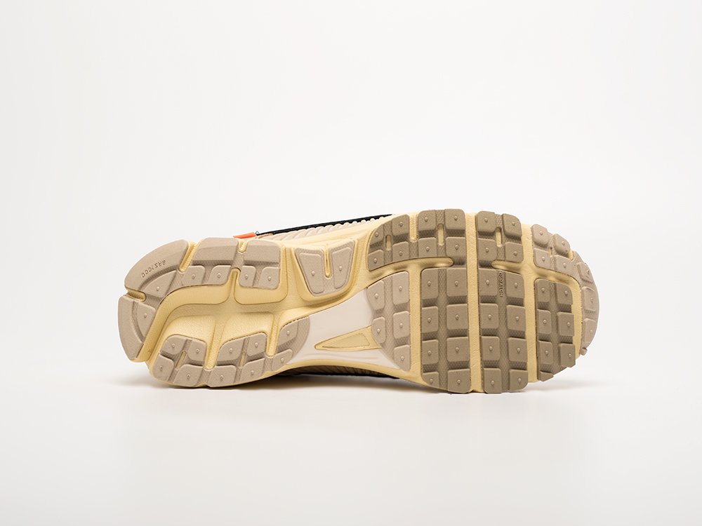 Кроссовки Nike Air Zoom Vomero 5