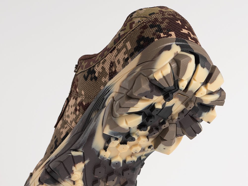 Кроссовки ONE