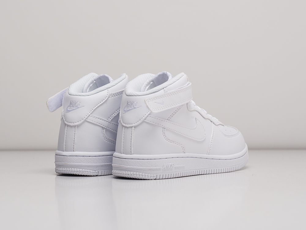 Кроссовки Nike Air Force 1 Mid