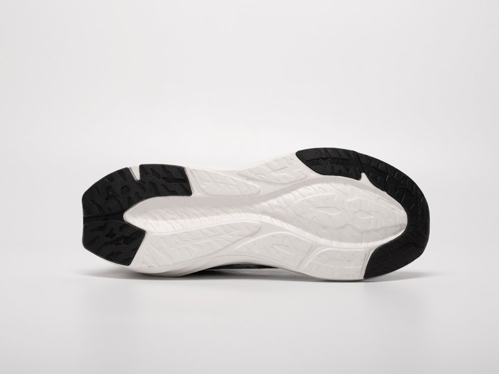 Кроссовки Asics Novablast 3