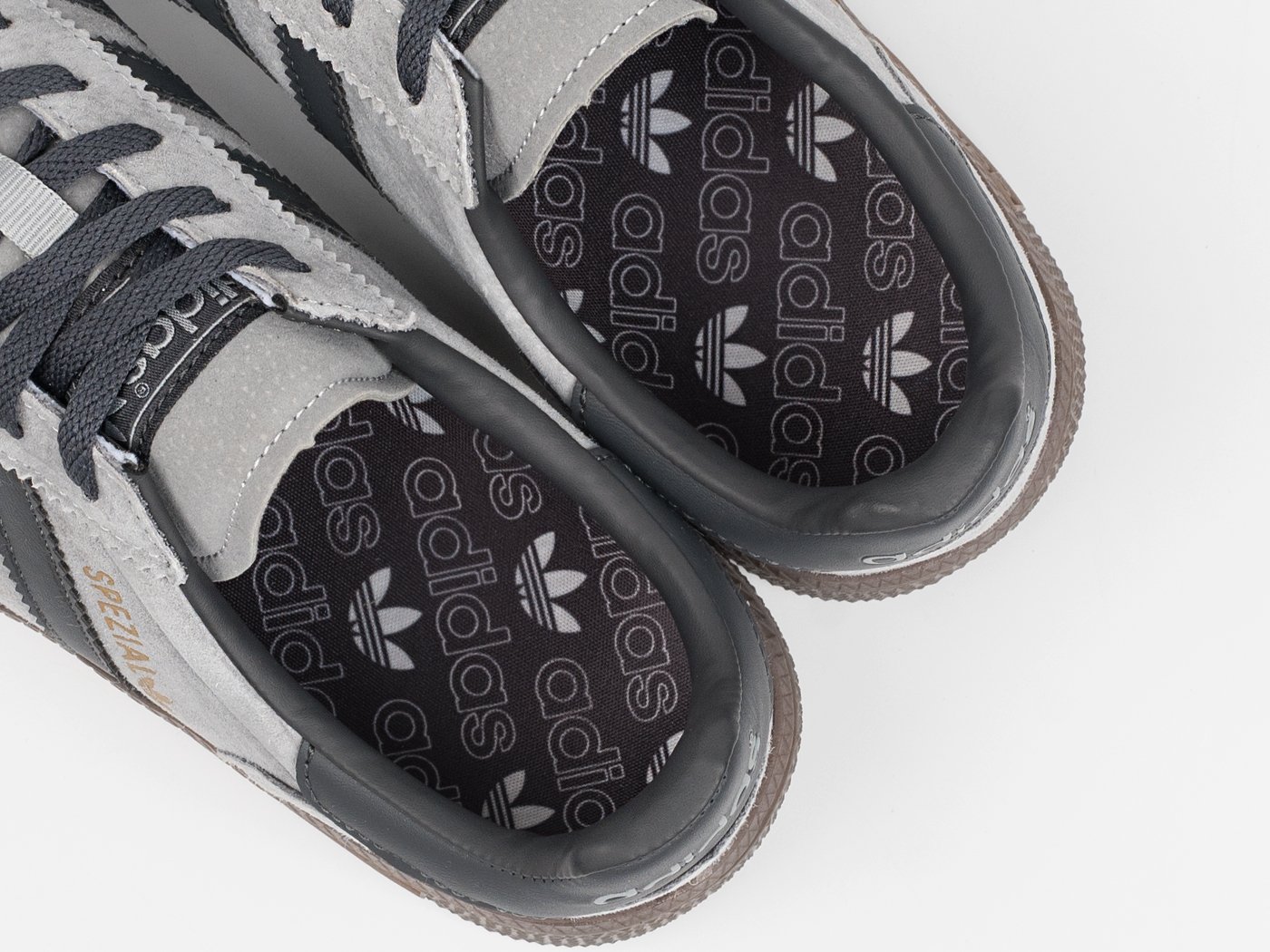 Кроссовки Adidas Spezial