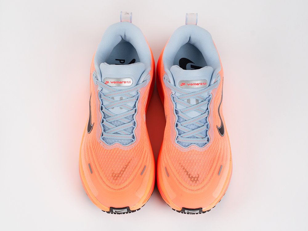 Кроссовки Nike Vomero 18