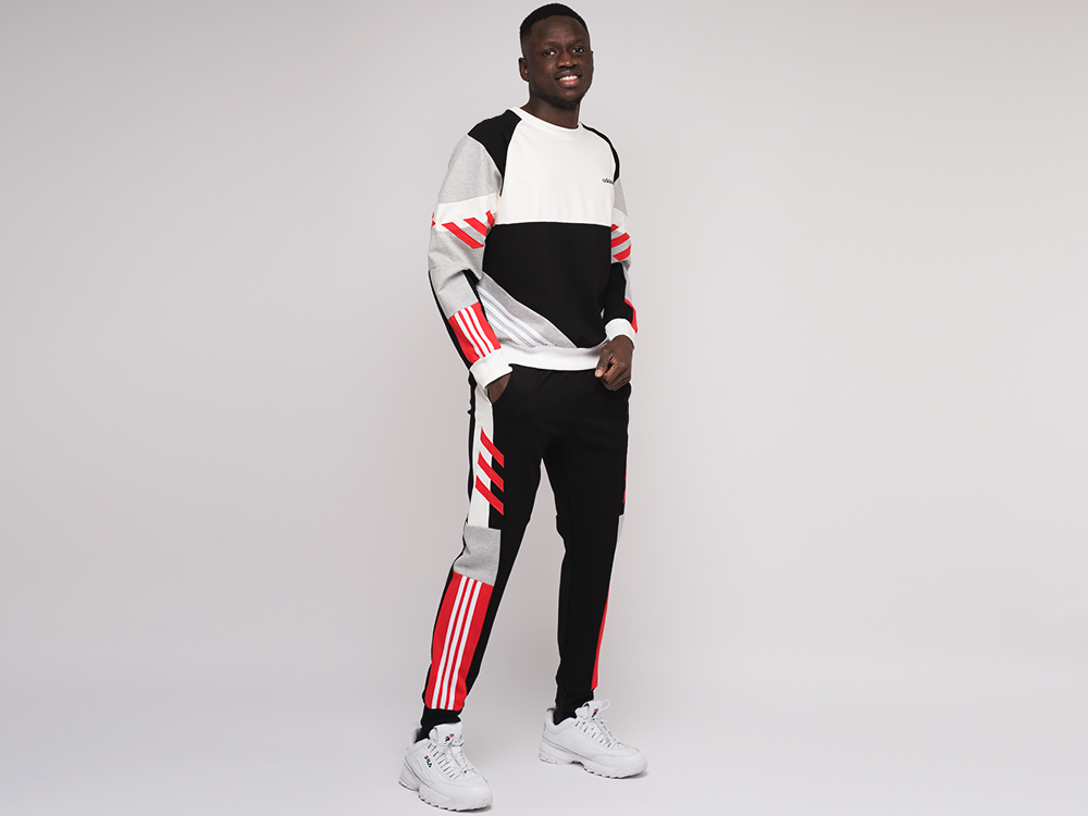 Спортивный костюм Adidas