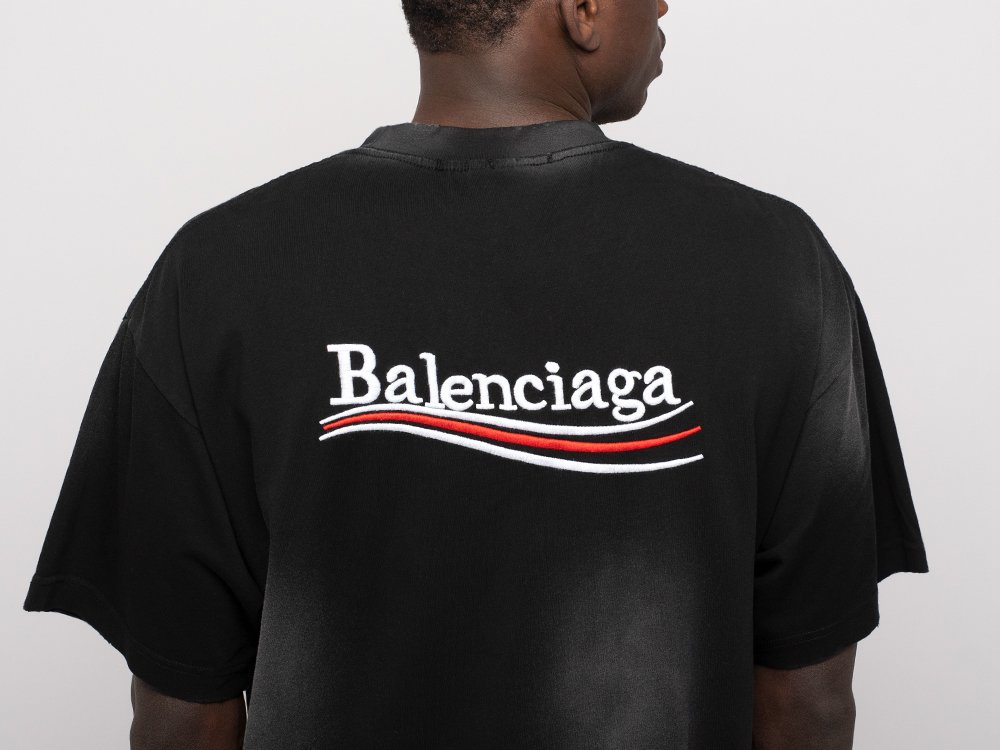 Футболка Balenciaga