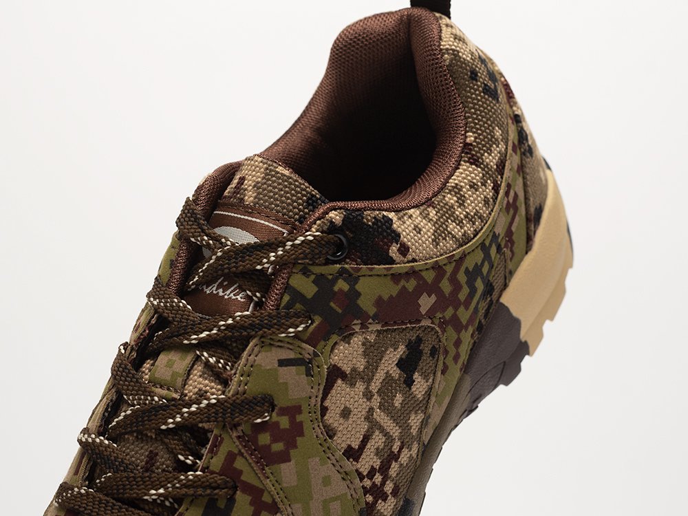 Кроссовки ONE