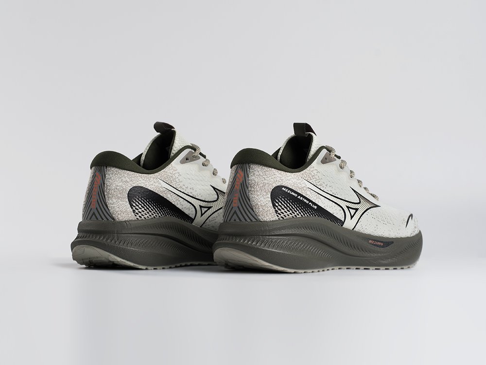 Кроссовки Mizuno ASTRO PLUS
