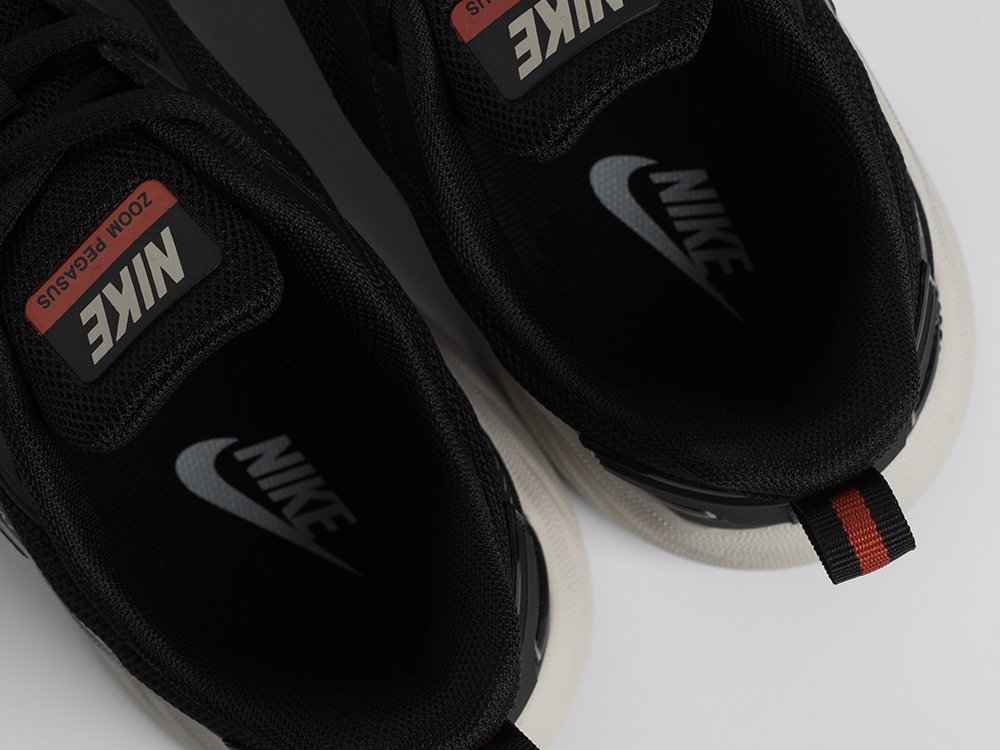 Кроссовки Nike