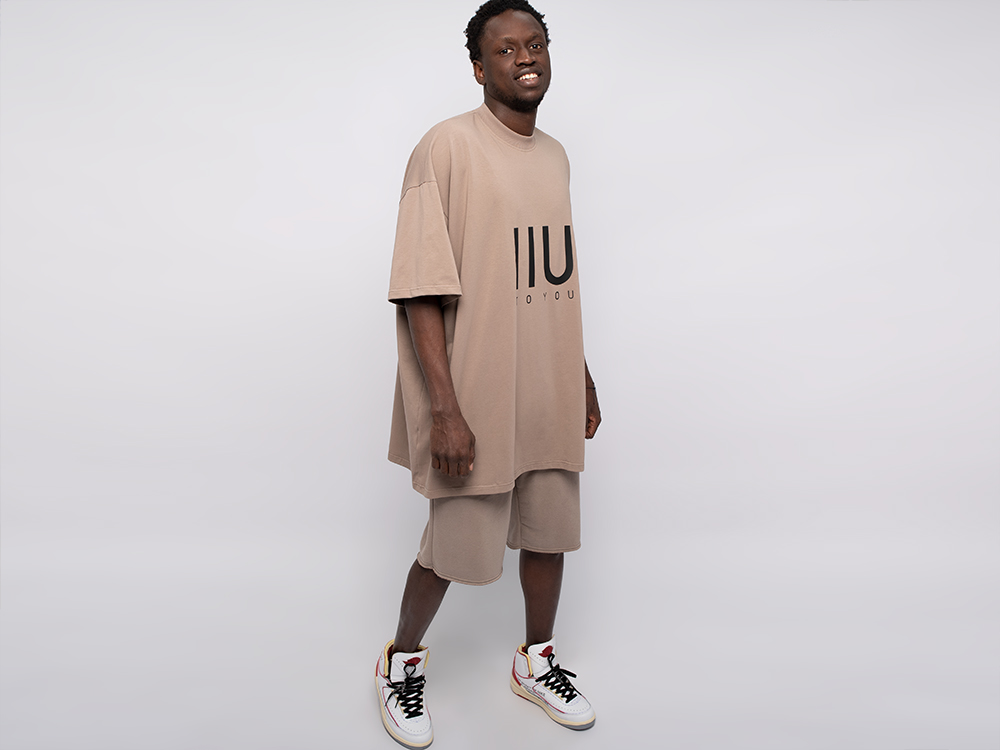 Футболка TO YOU