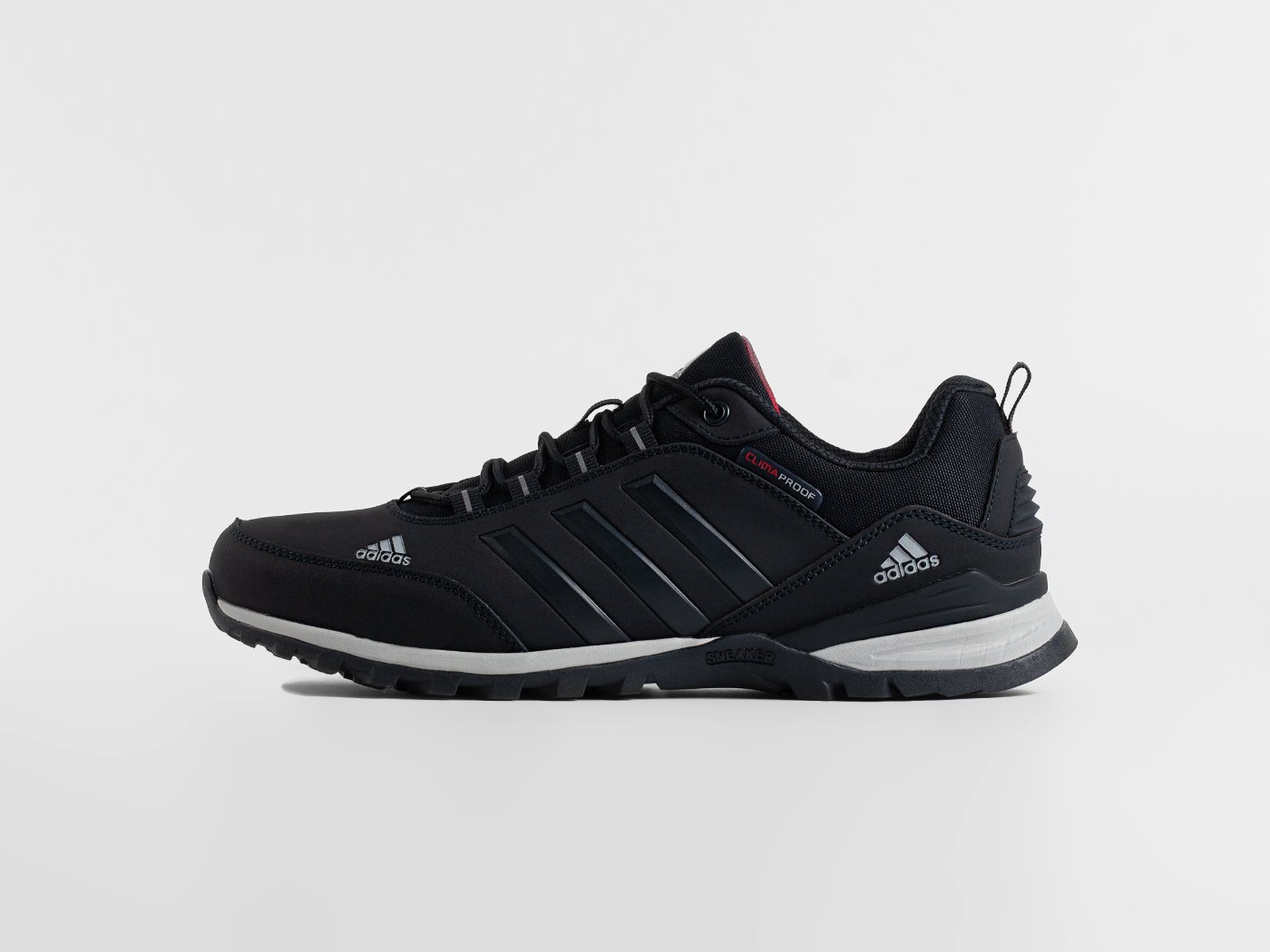 Кроссовки Adidas Climaproof