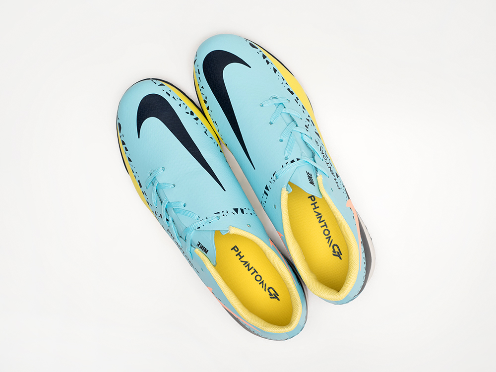 Футбольная обувь Nike Phantom GT2 Club TF