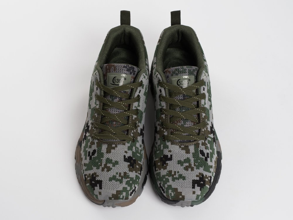 Кроссовки ONE