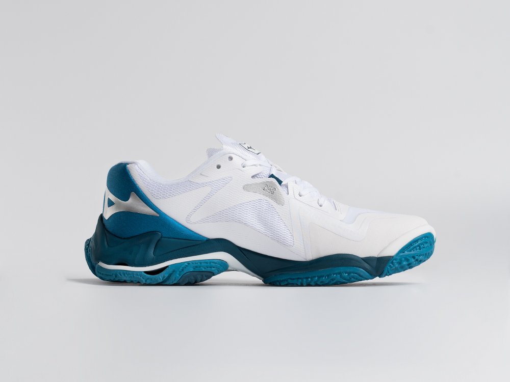 Кроссовки Mizuno Wave Lightning Z8