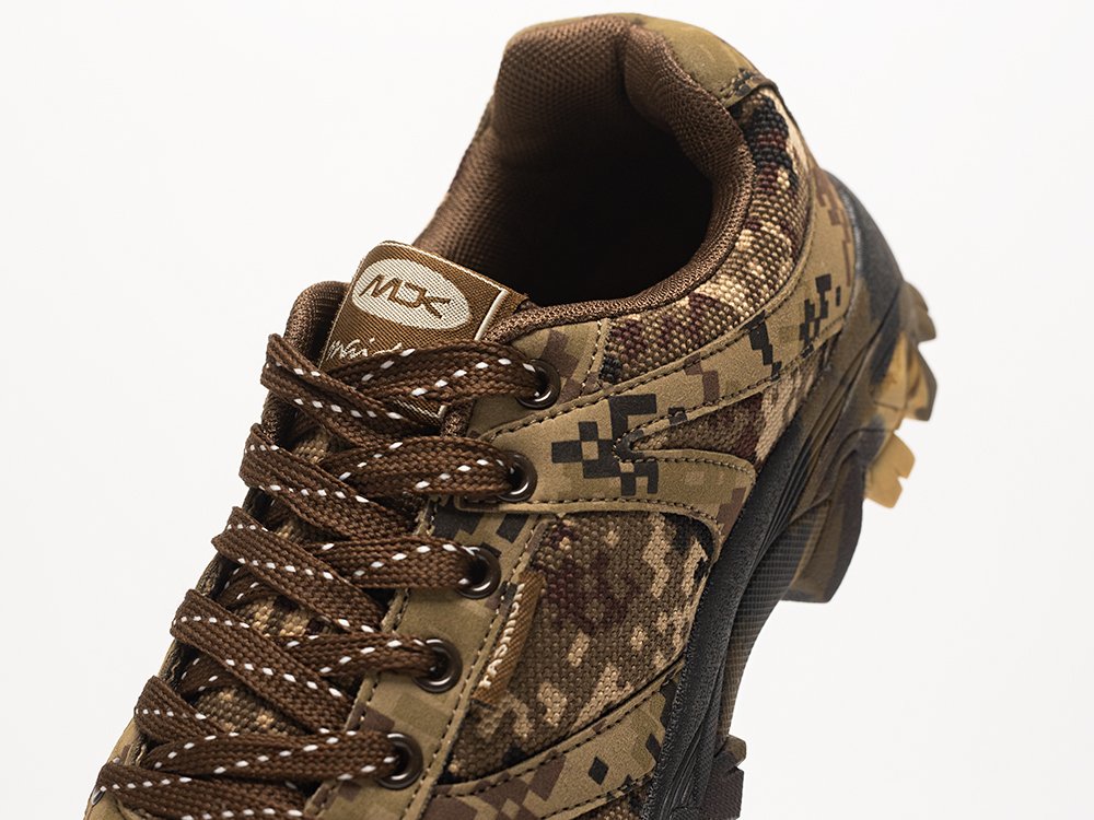 Кроссовки ONE