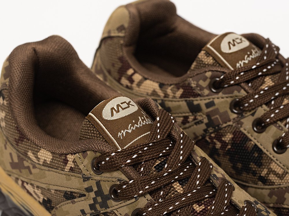 Кроссовки ONE