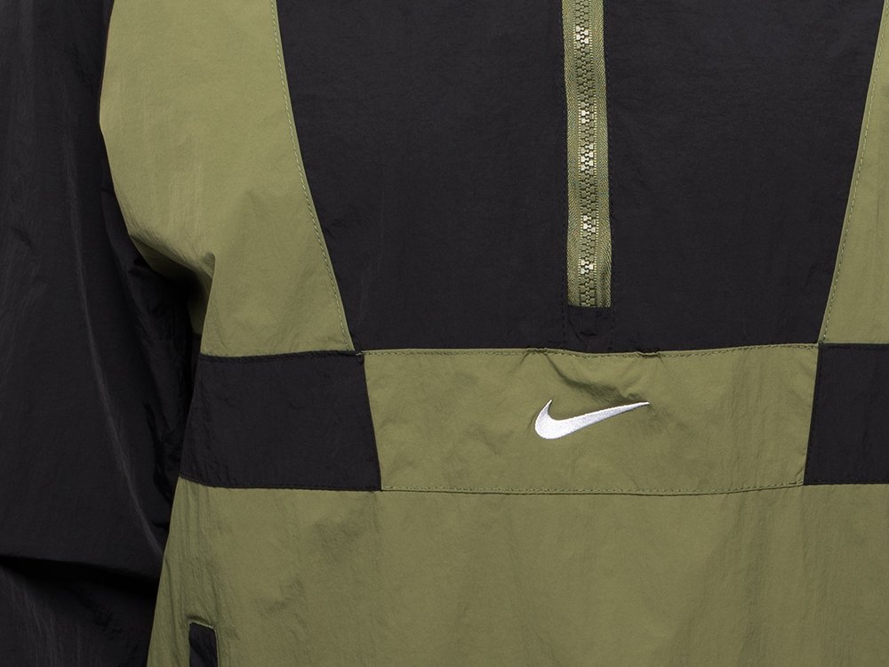Ветровка Nike