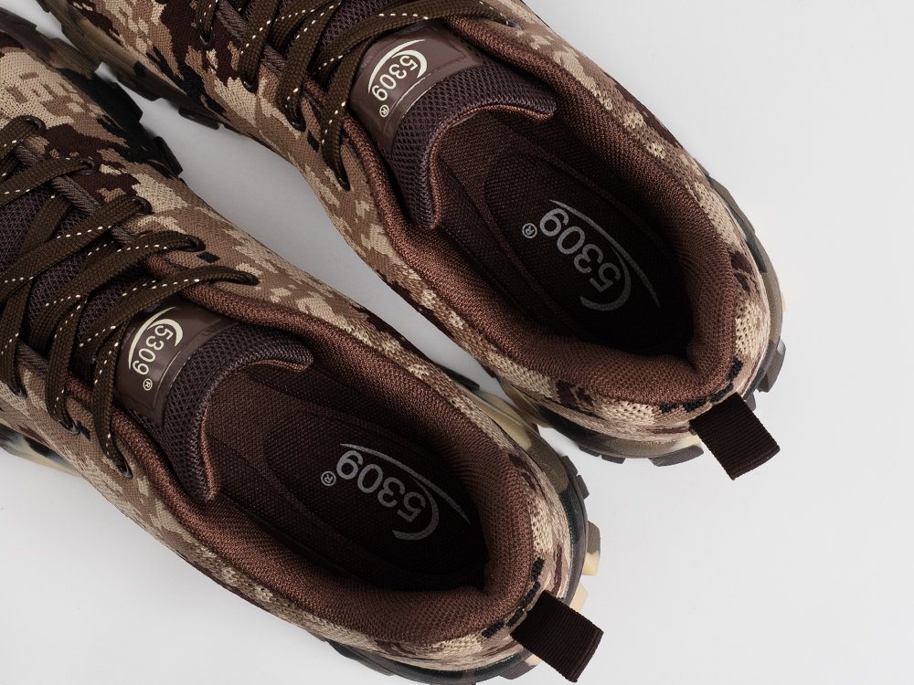 Кроссовки ONE