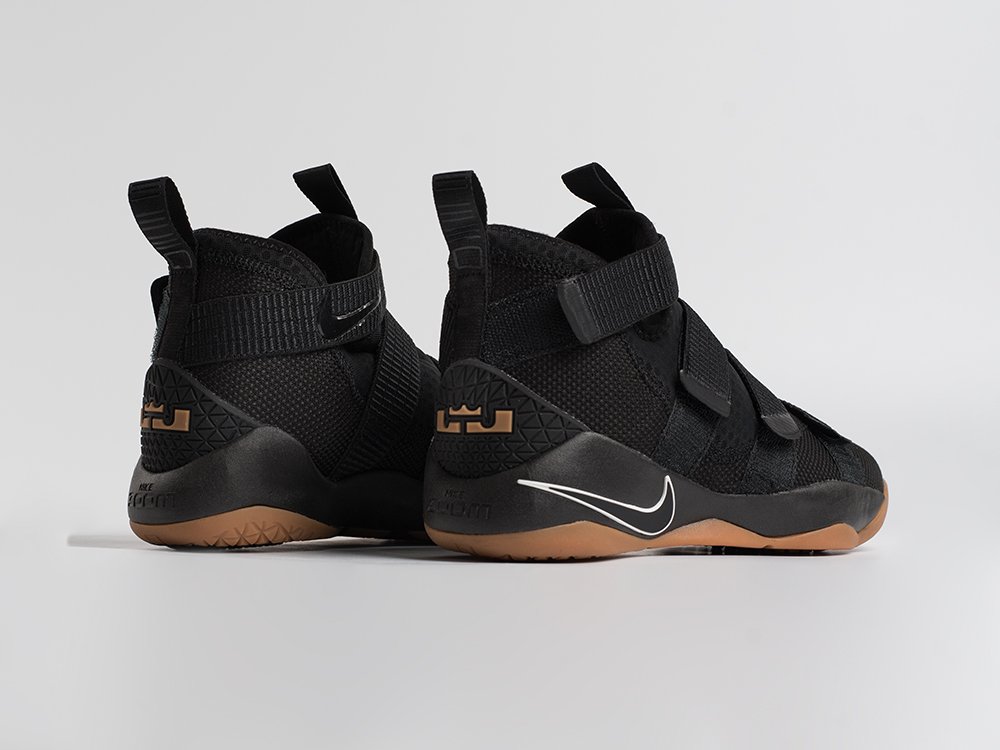 Кроссовки Nike Lebron Soldier 11