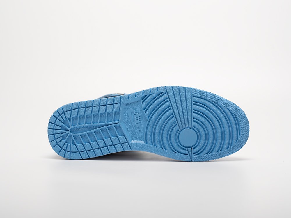 Кроссовки Nike Air Jordan 1 Mid