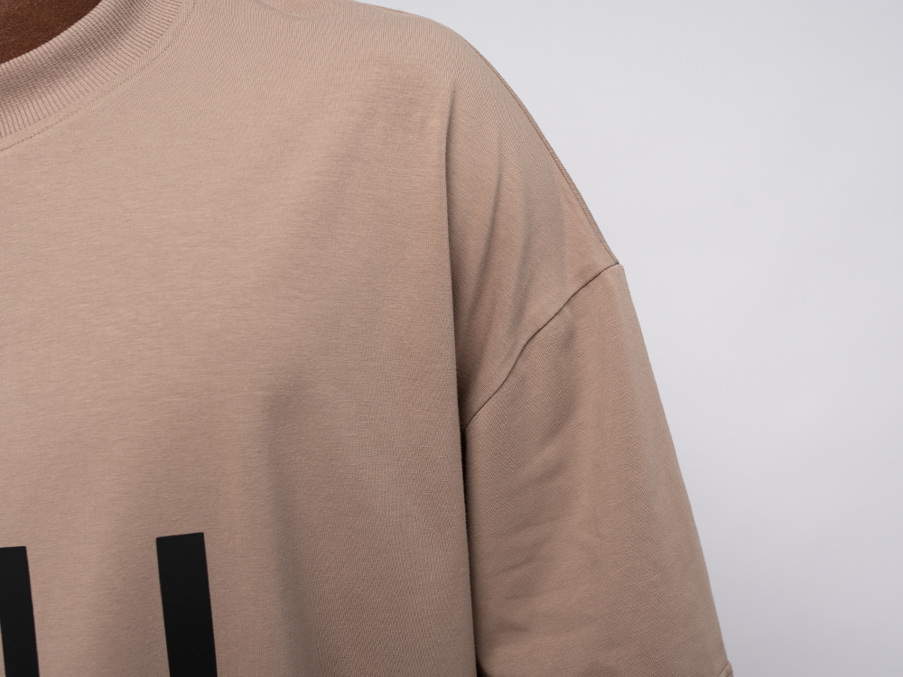 Футболка TO YOU