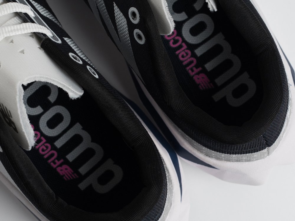 Кроссовки New Balance FuelCell Rebel V4