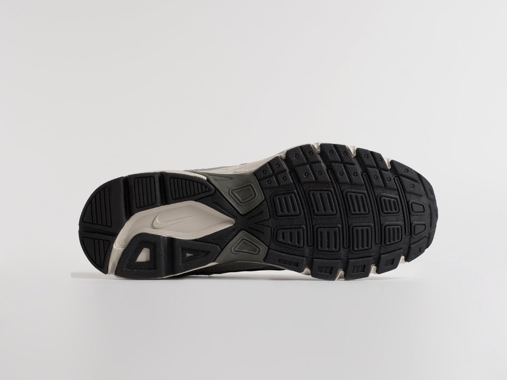 Кроссовки Nike Initiator