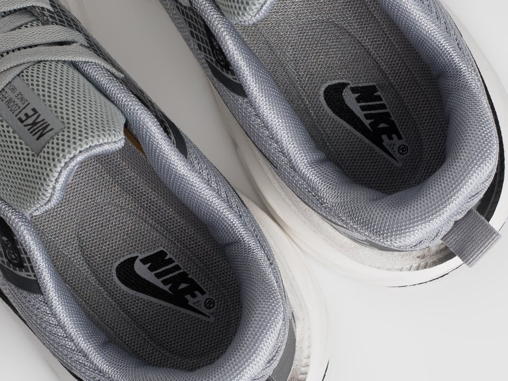 Кроссовки Nike