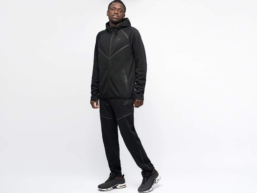 Спортивный костюм Nike