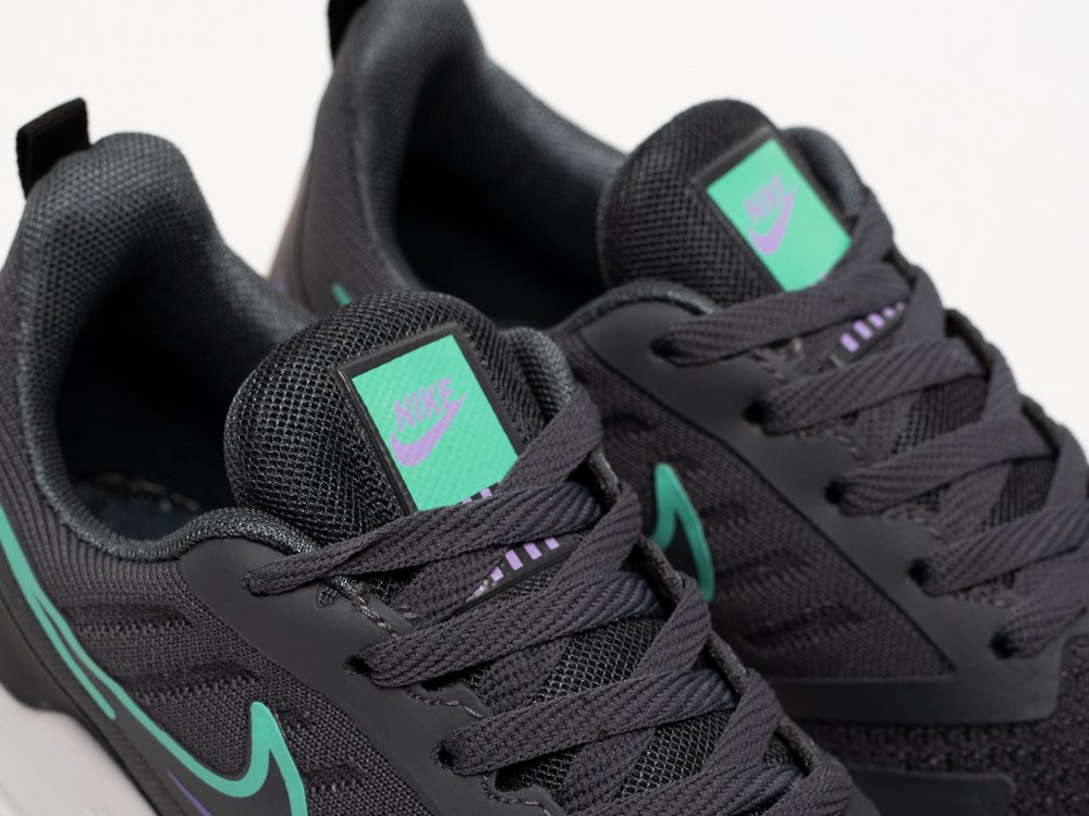 Кроссовки Nike