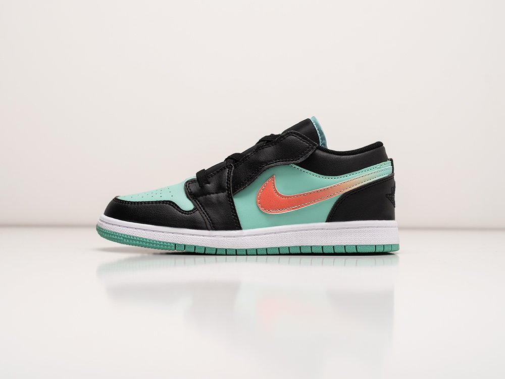 Кроссовки Nike Air Jordan 1 Low