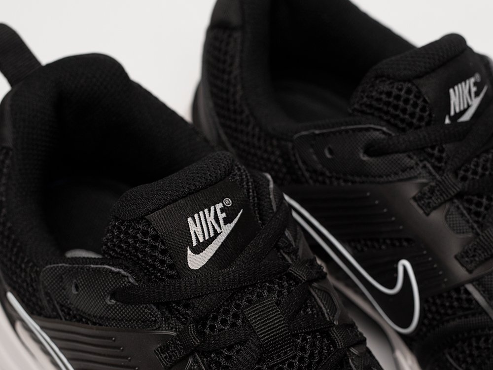 Кроссовки Nike Runtekk