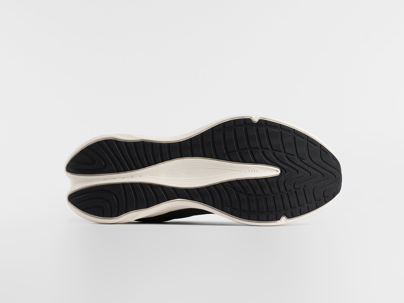 Кроссовки Adidas Response Runner