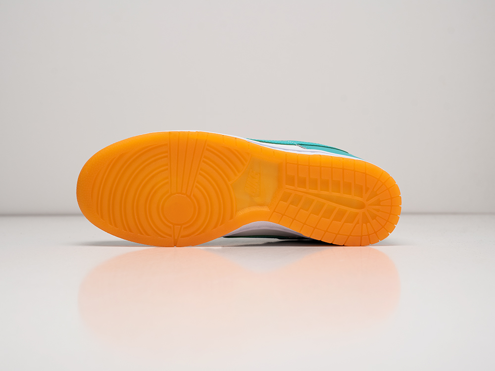 Кроссовки Nike SB Dunk Low