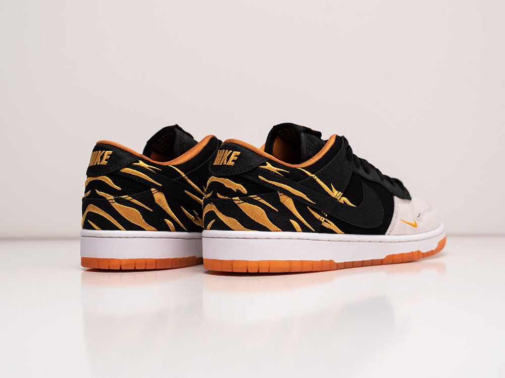 Кроссовки Nike SB Dunk Low